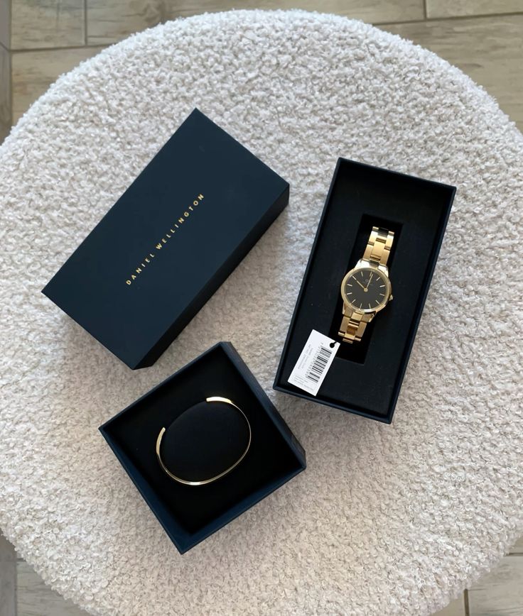 Luxury 2-Piece Watch Set